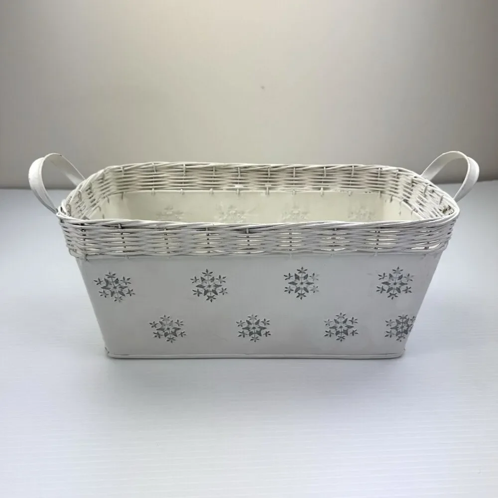 Wicker Woven Metal White Basket With Handles And Snowflakes